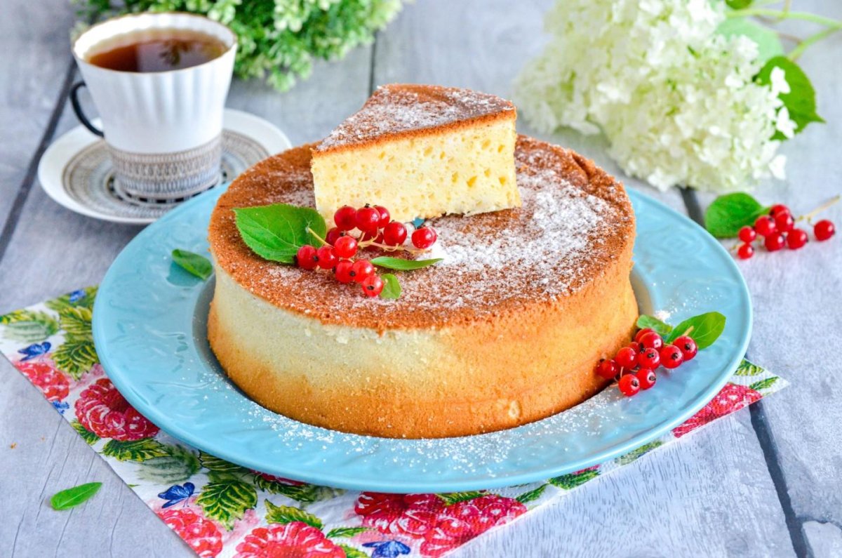 Торт нежный с карамелью
