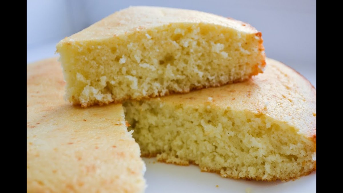 Пирог с яблоком и корицей