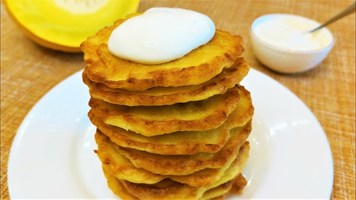 Красивые блинчики, мед