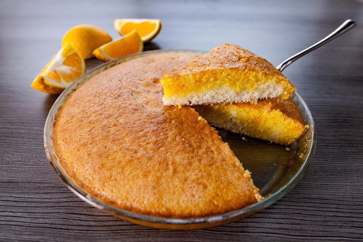 Морковный кекс с грецкими орехами и изюмом