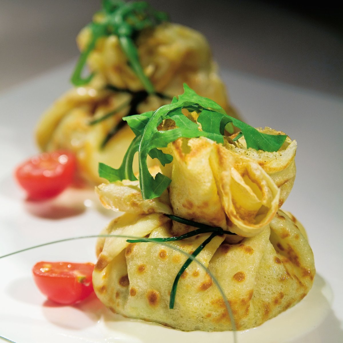 Блинчики с мясом подача