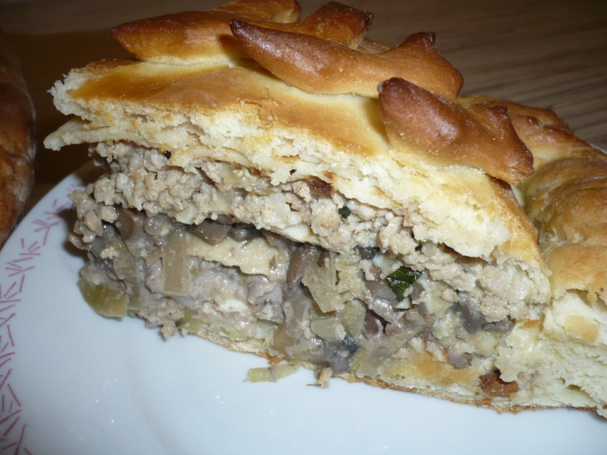 Турецкий бёрек с мясом