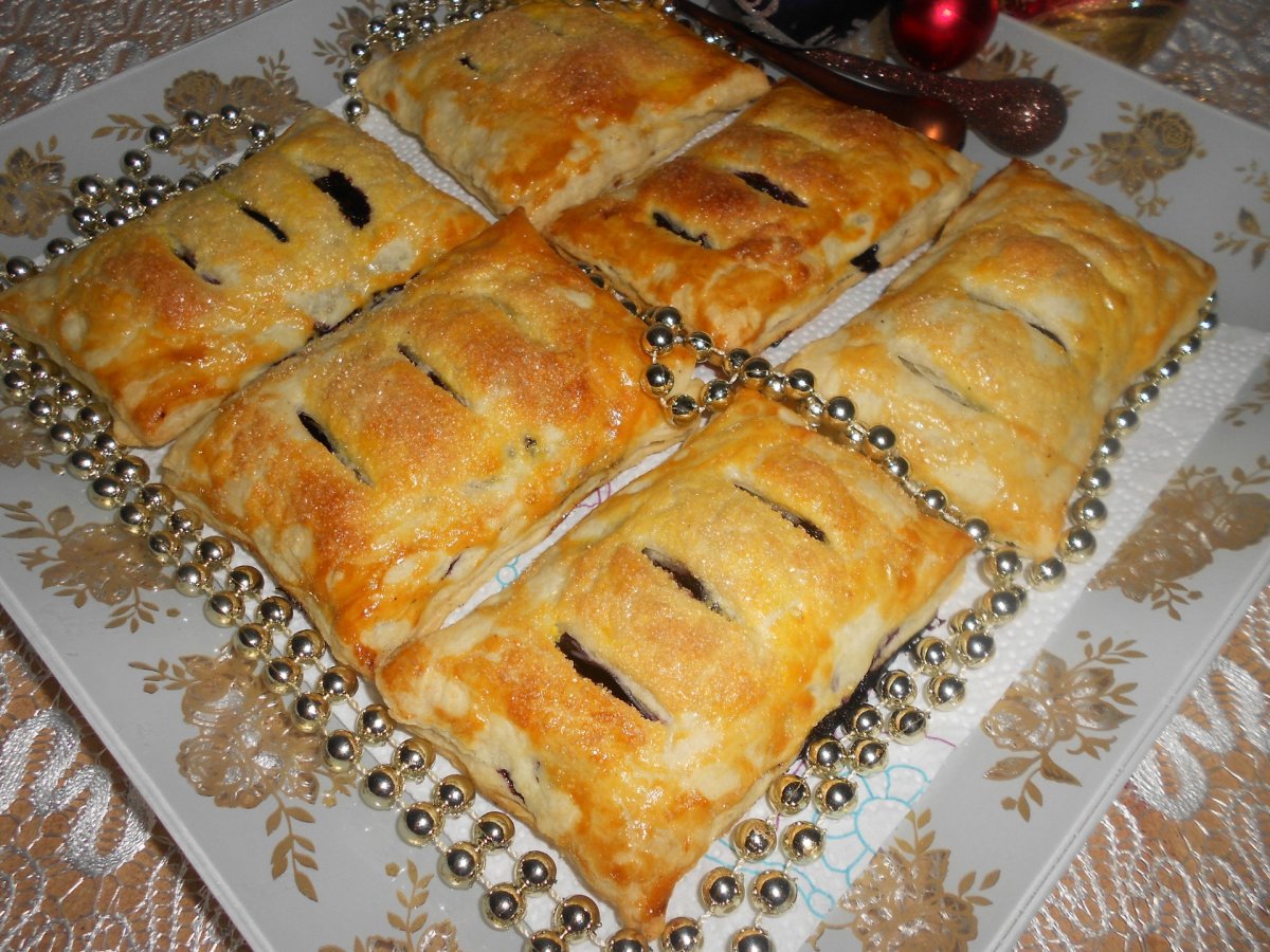 Пирог с черникой и творогом