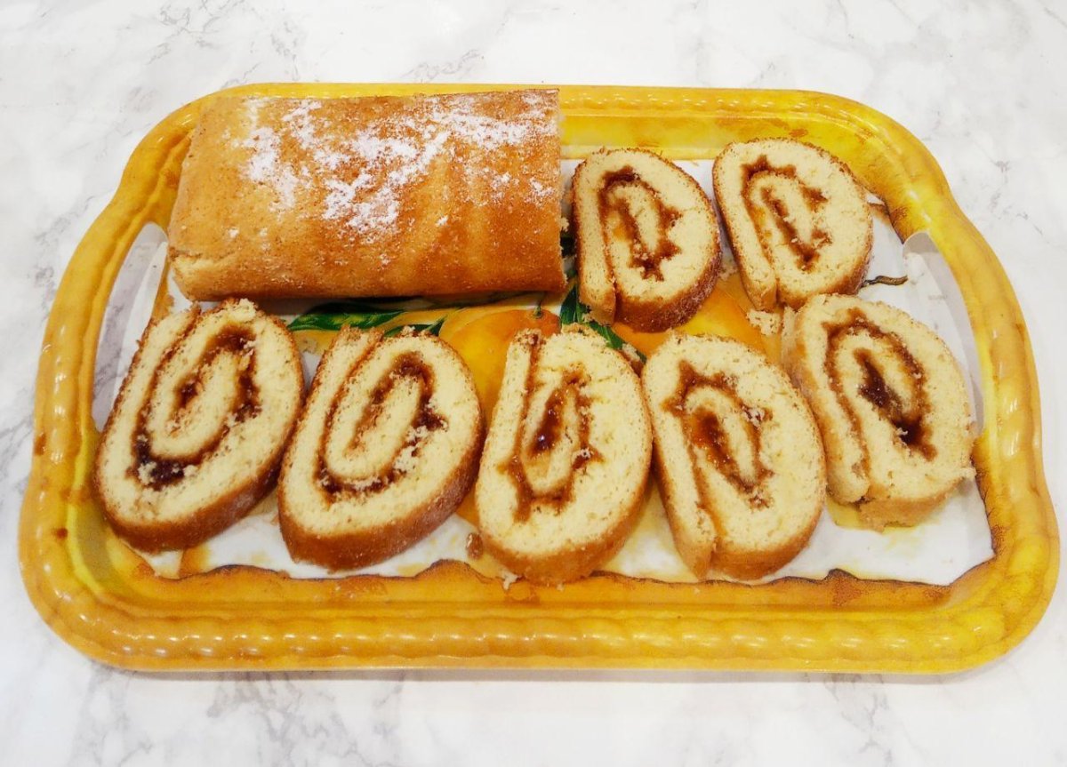 Рулет с джемом