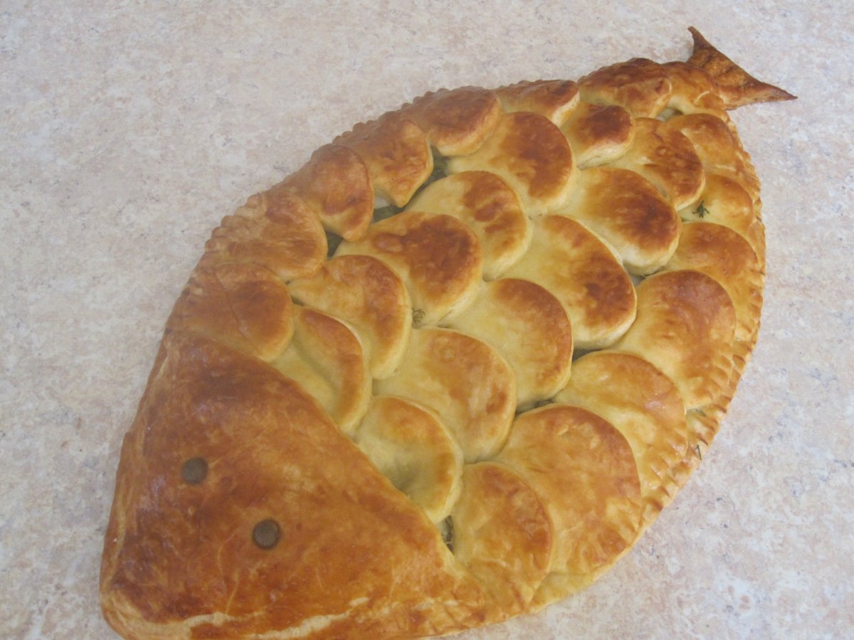 Рыбный пирог форма