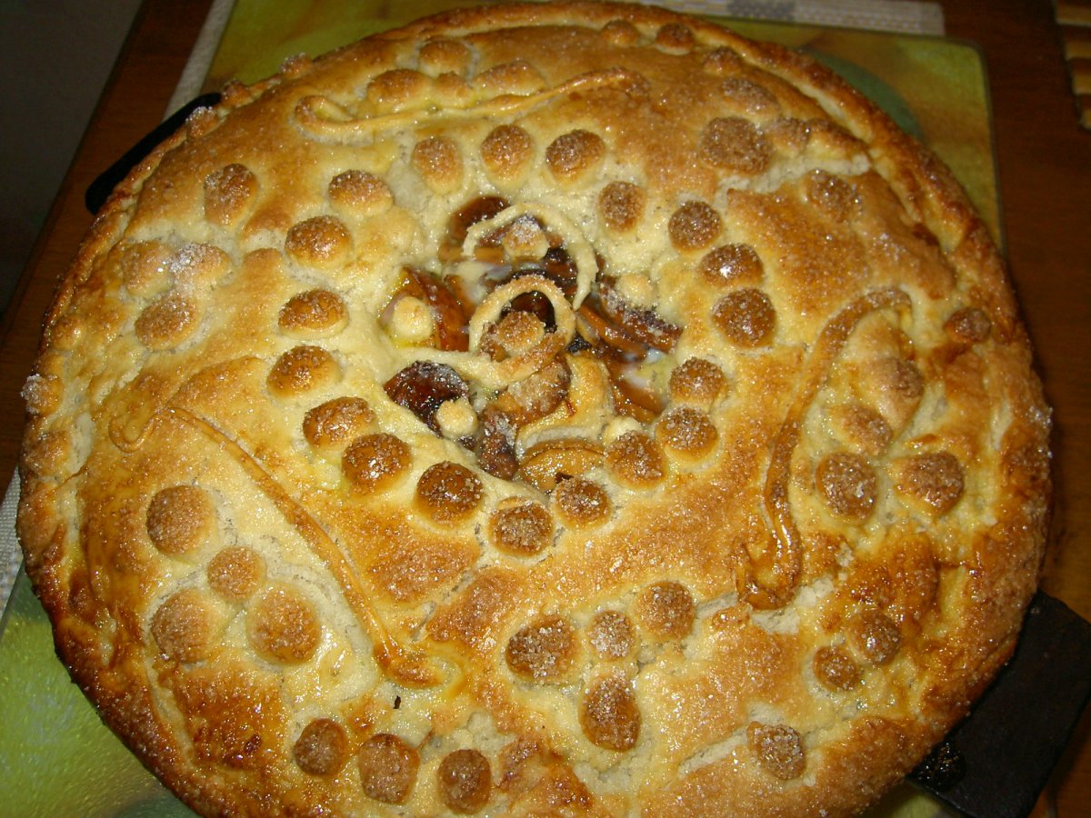Пирог из сухих фруктов