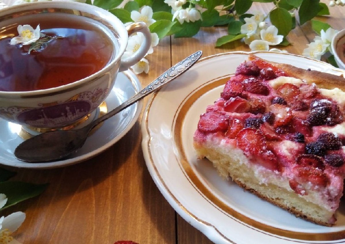 Клубничный пирог из песочного теста