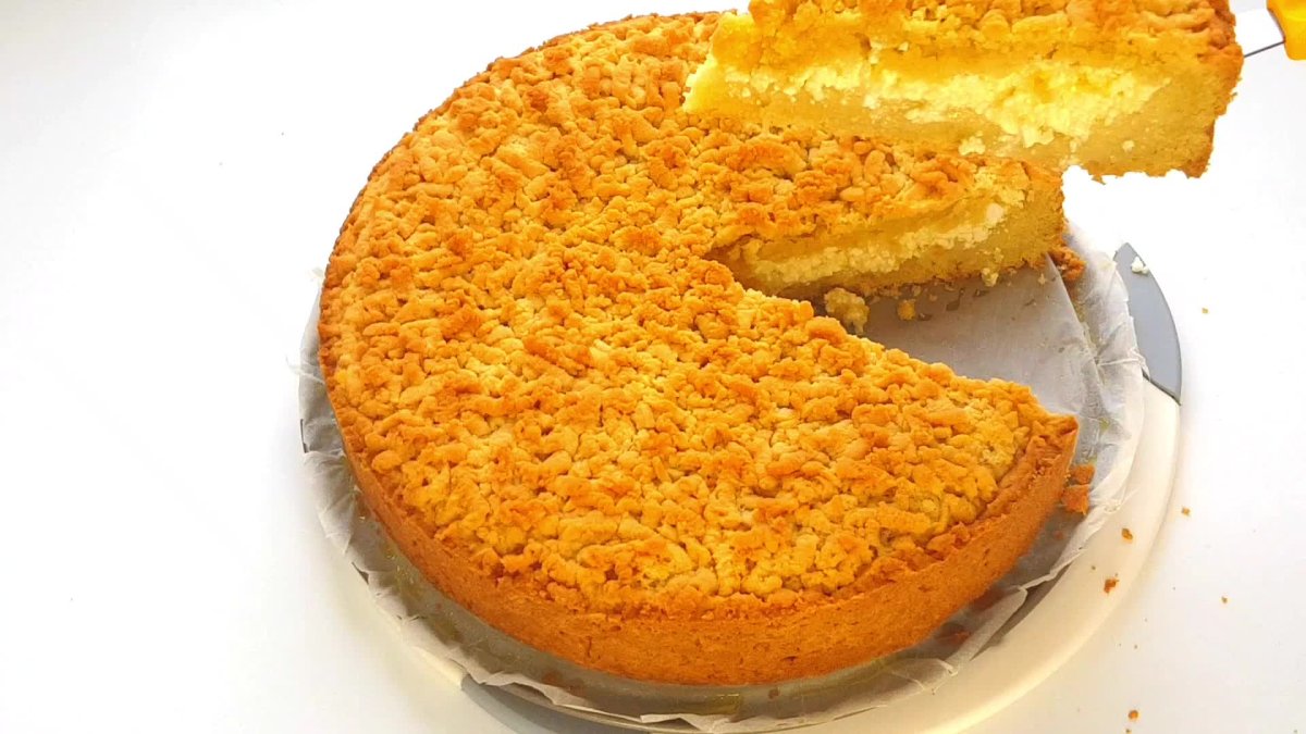 Тертый пирог с яблоками