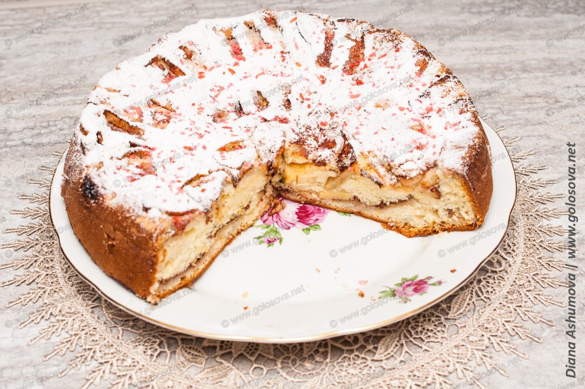 Вишневая шарлотка