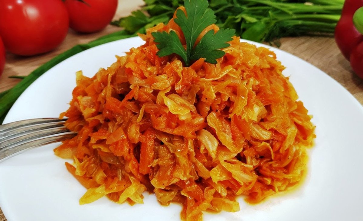 Тушеная капуста с грибами