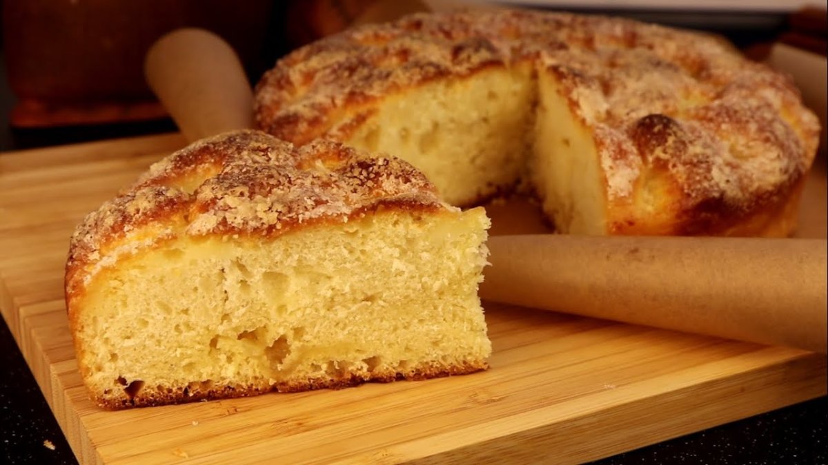 Пирог с сахарной корочкой
