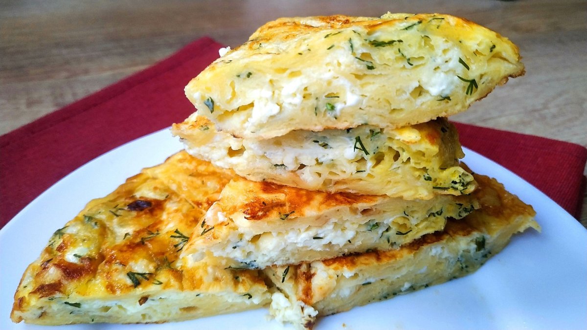 Жареный лаваш с сыром