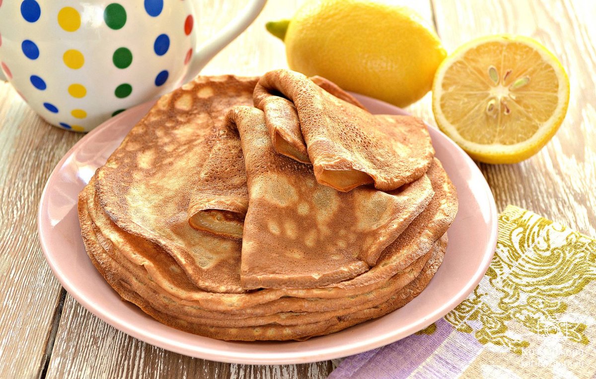 Вкусные блины на молоке с дырочками