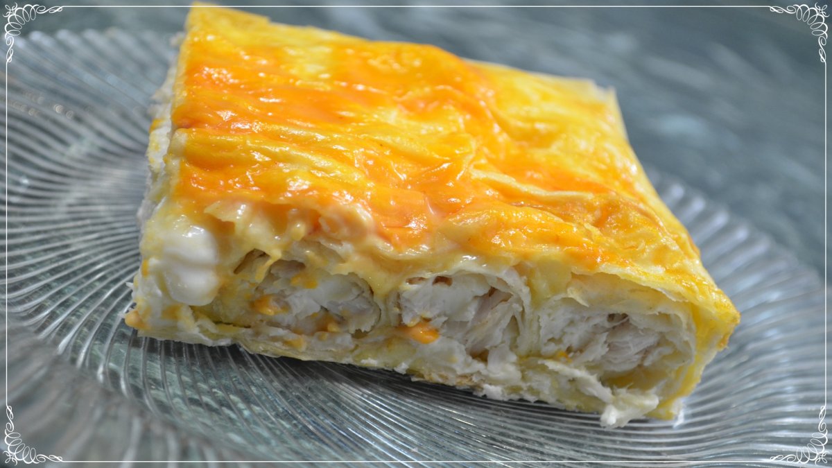 Конвертики из лаваша с сыром и ветчиной
