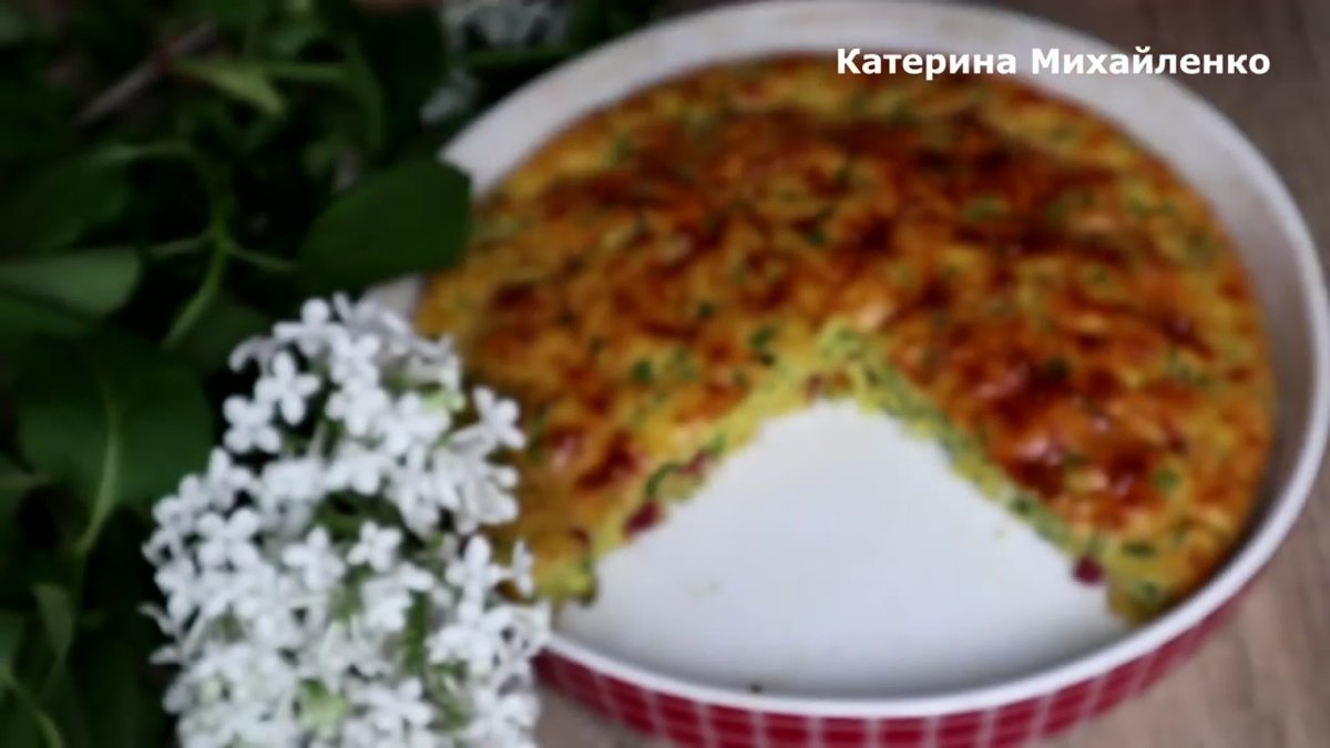 Украшение пирога квадратного
