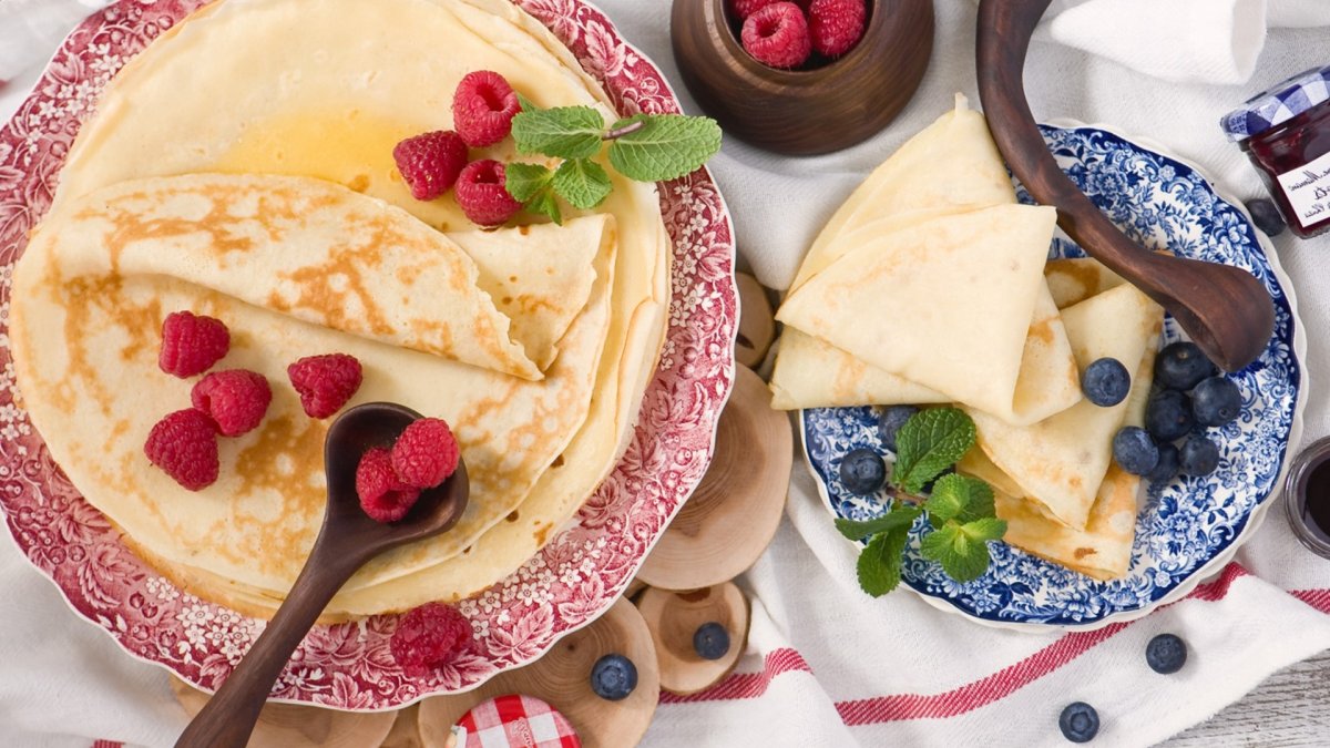 Блины с лимоном и сахаром