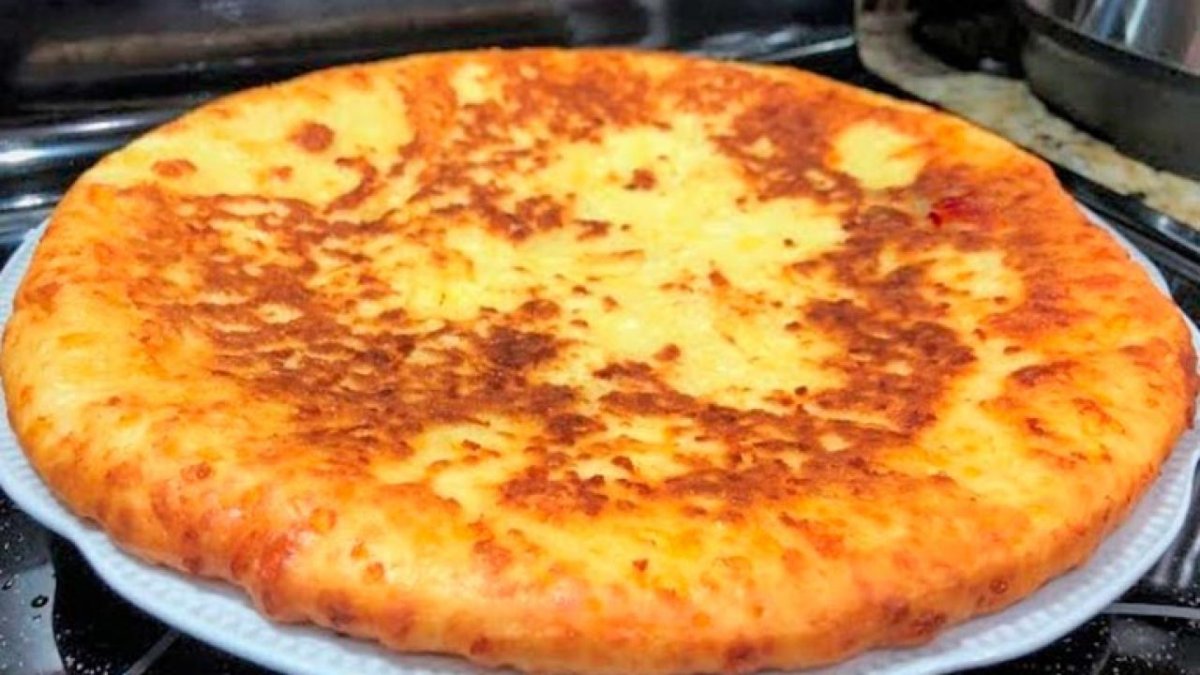Картофельный пирог на сковороде