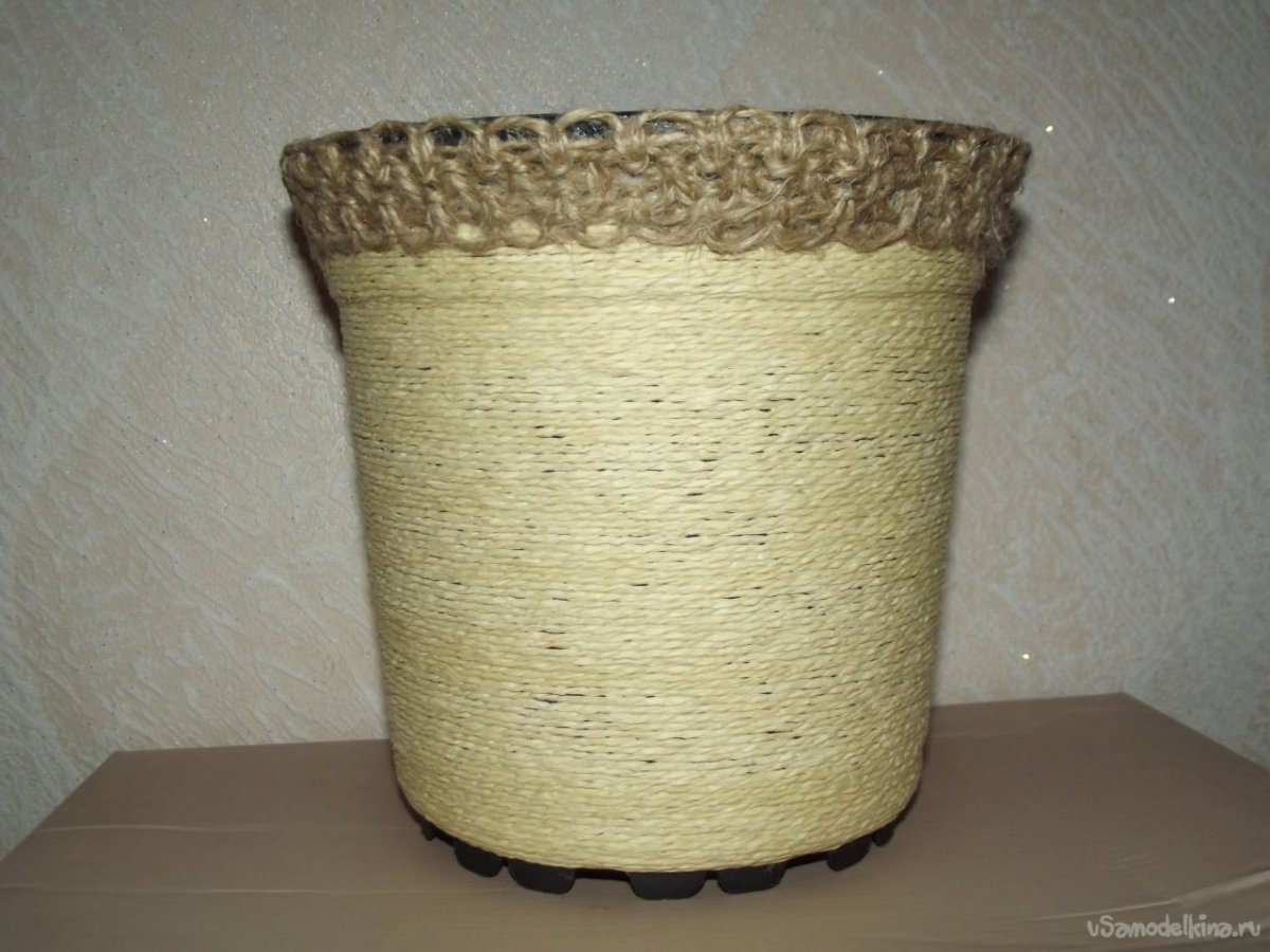 Интерьерные корзины из джута