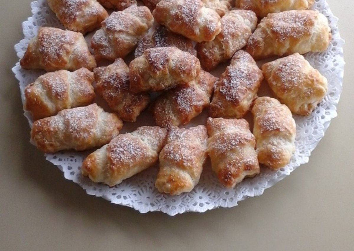 Рагалики из слоёного теста