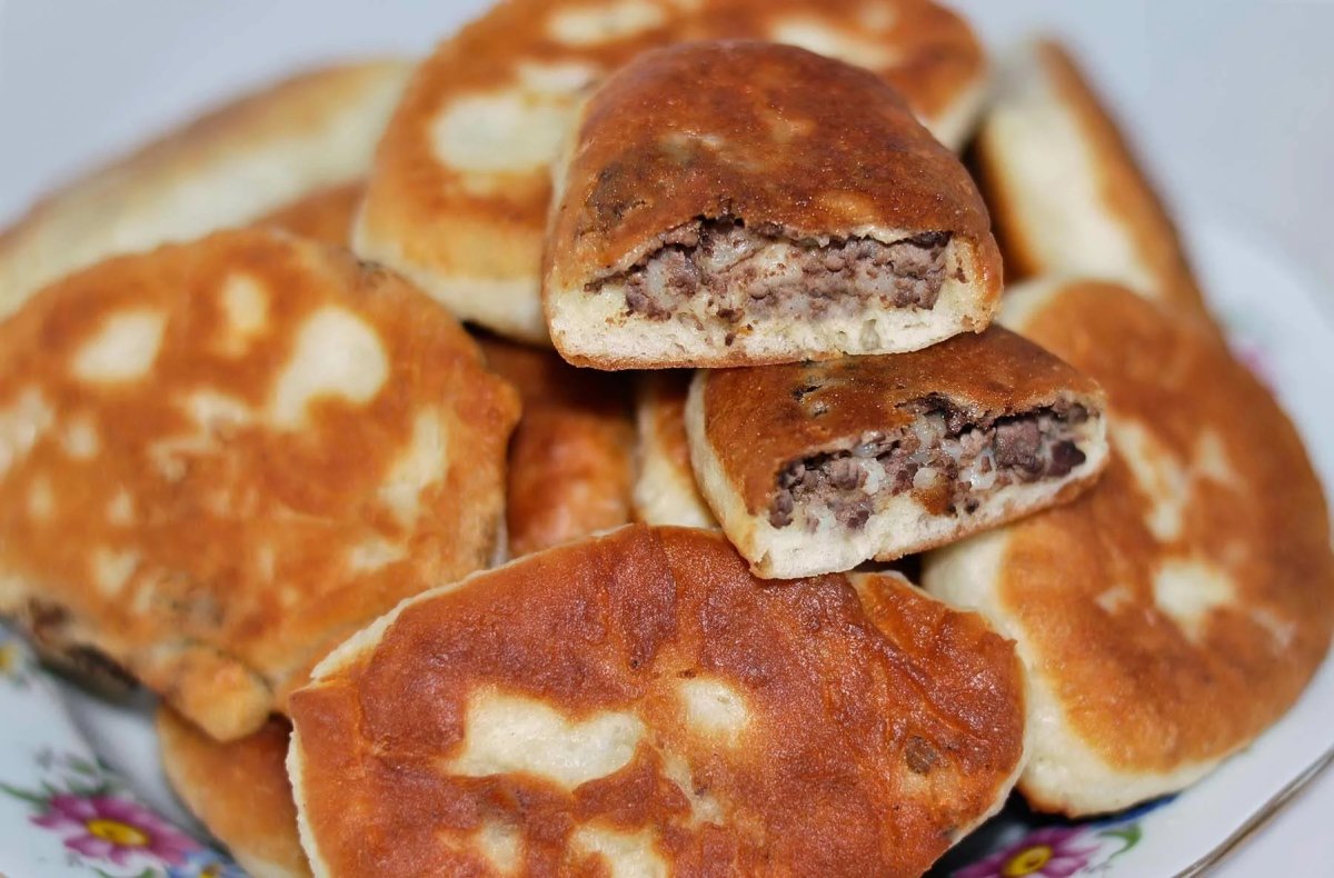 Пирожки с печенью жареные