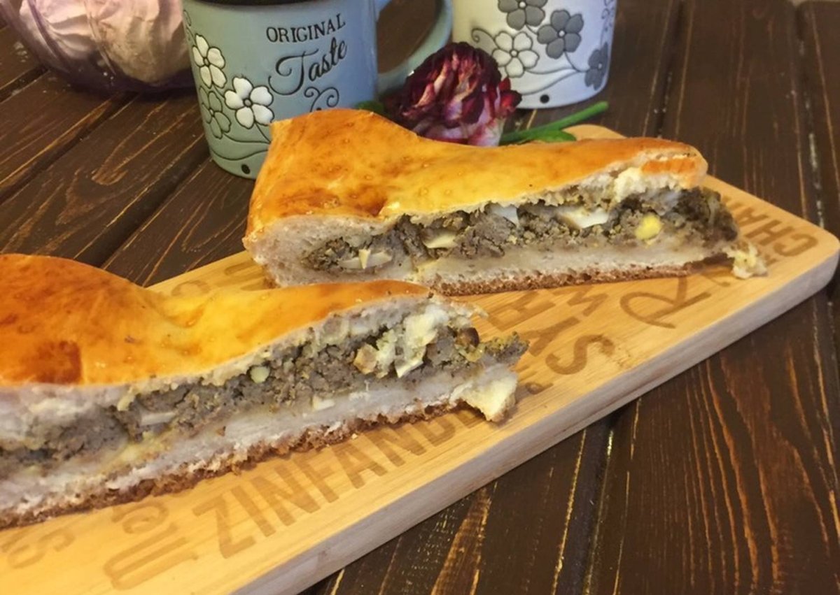 Пирог с печенкой