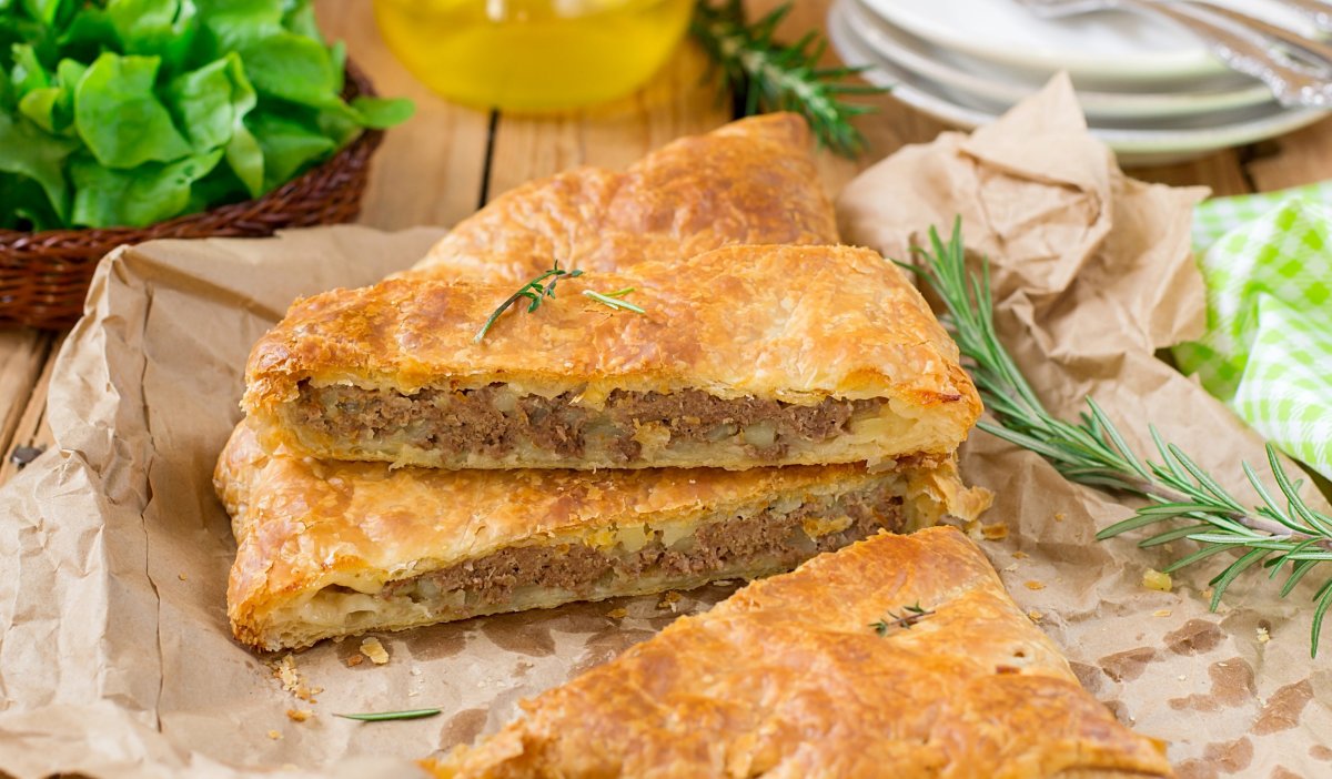 Пирог с печенью и картошкой в духовке