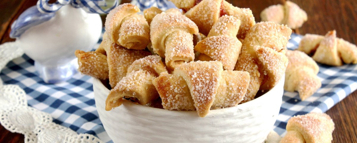Рогалики с кокосовой стружкой