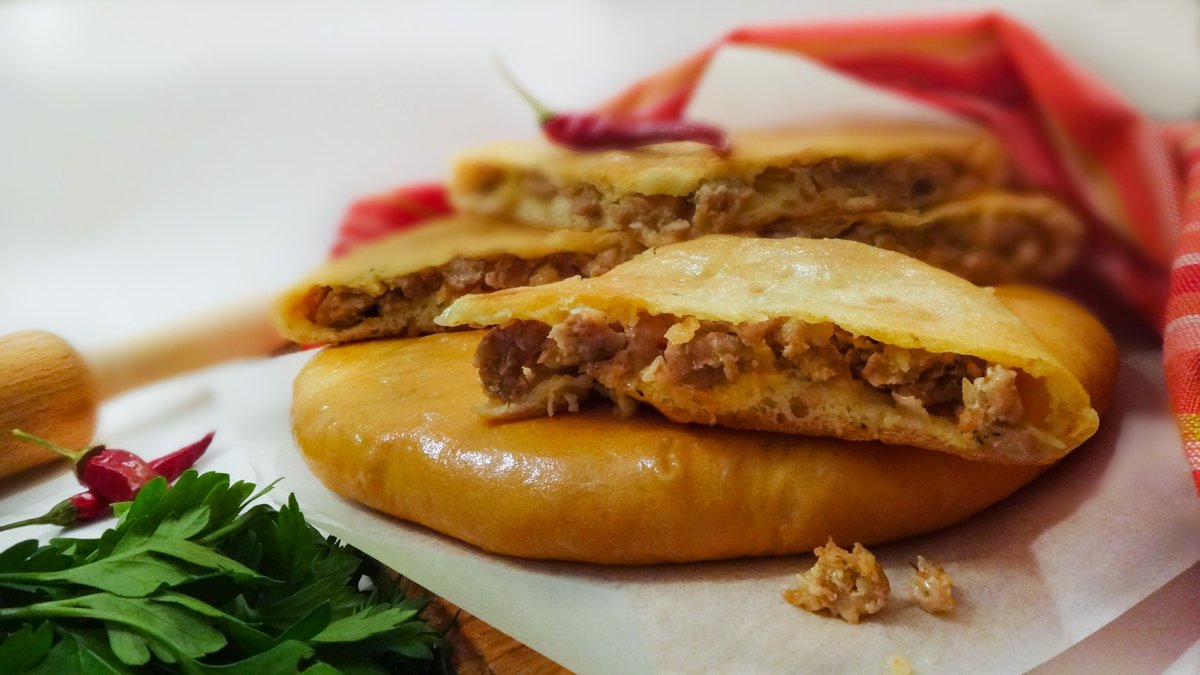 Хачапури по мегрельски и по имеретински