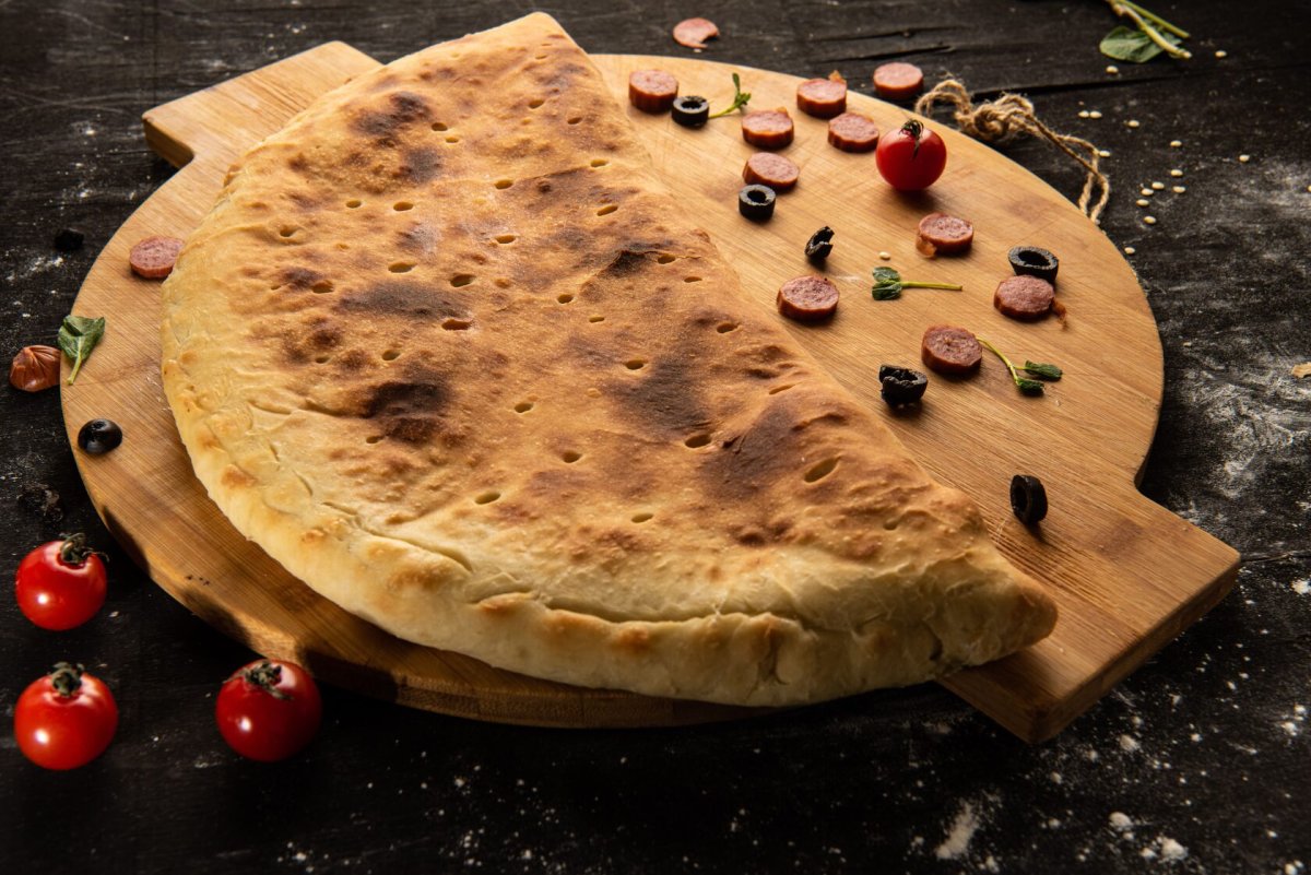 Стромболи с курицей
