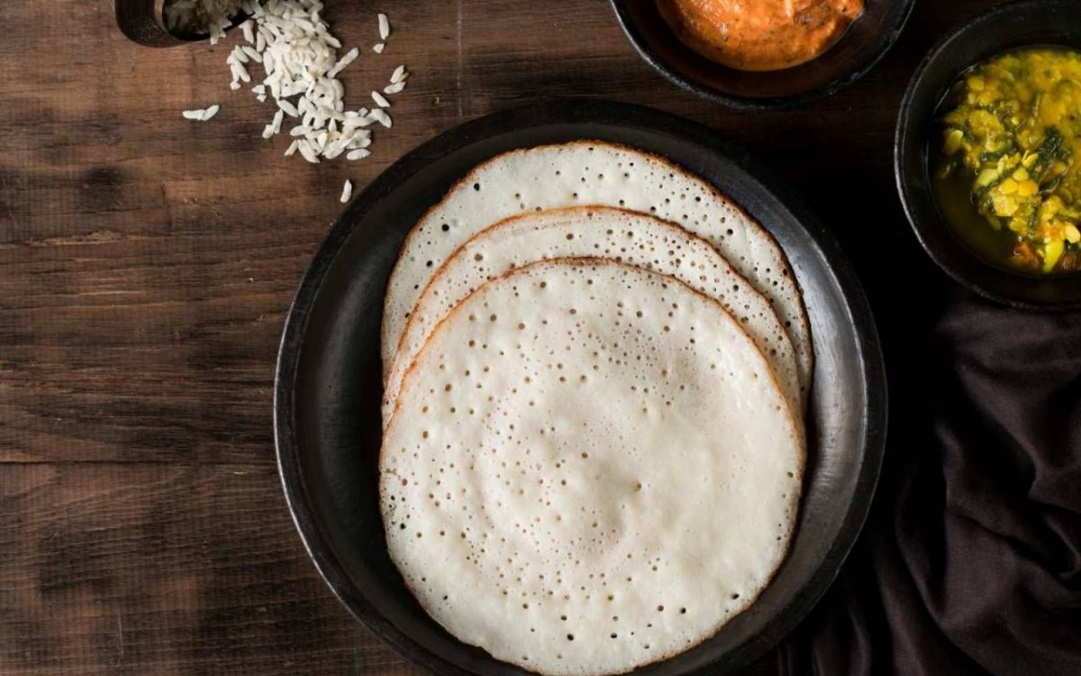 Блины с клубникой