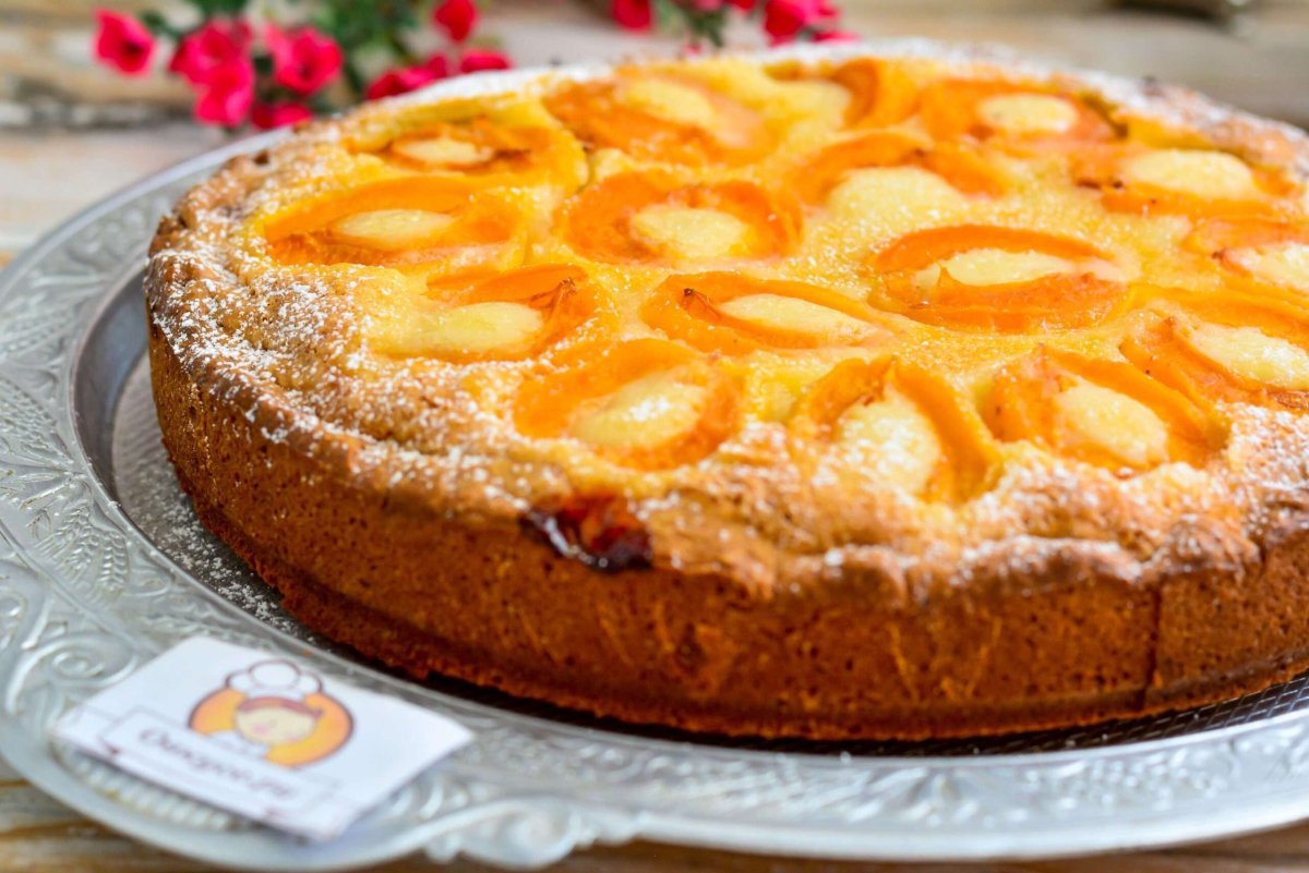 Песочный пирог с абрикосами