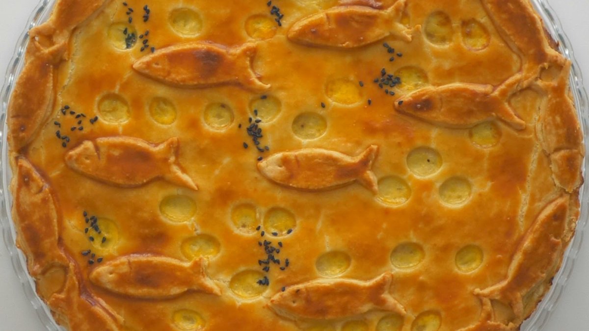 Рыбный пирог с рисом