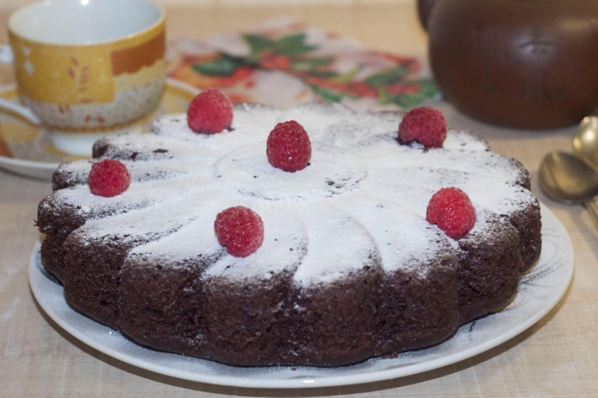 Насыпной пирог с клубникой