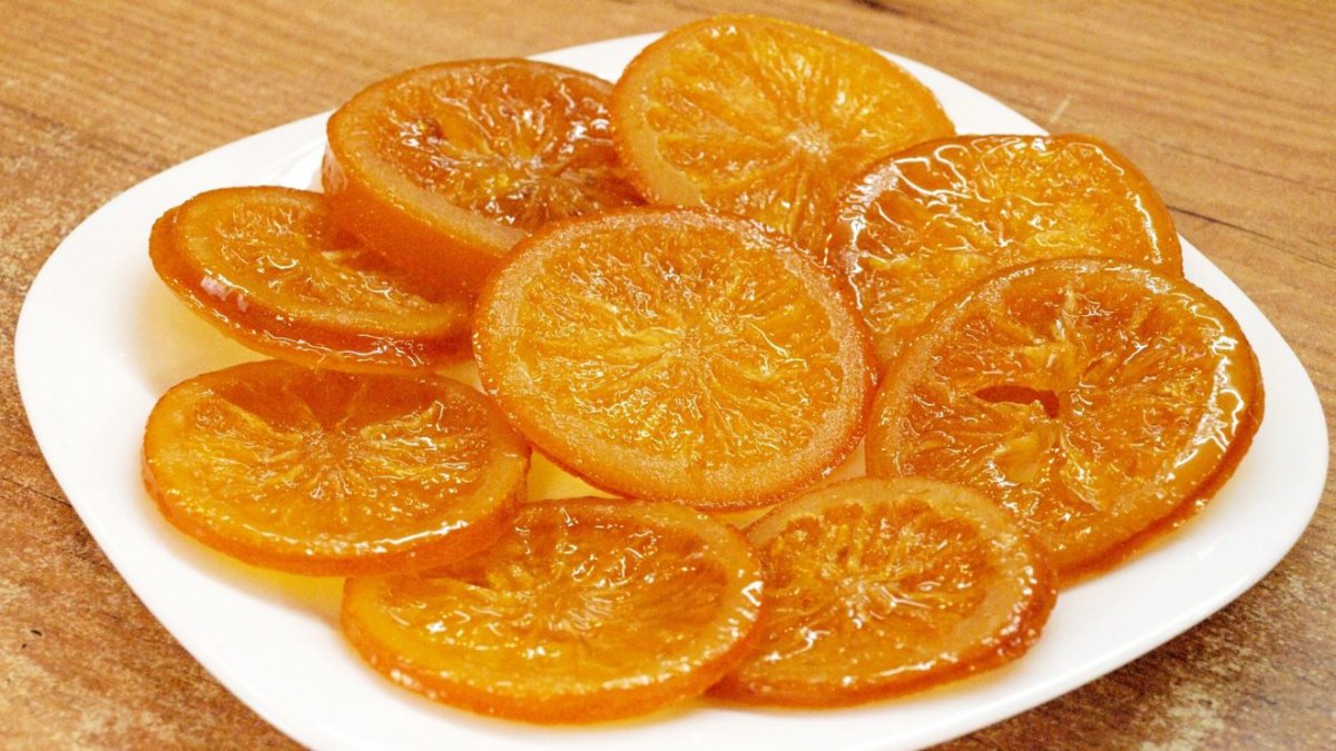Карамелизированные дольки апельсина