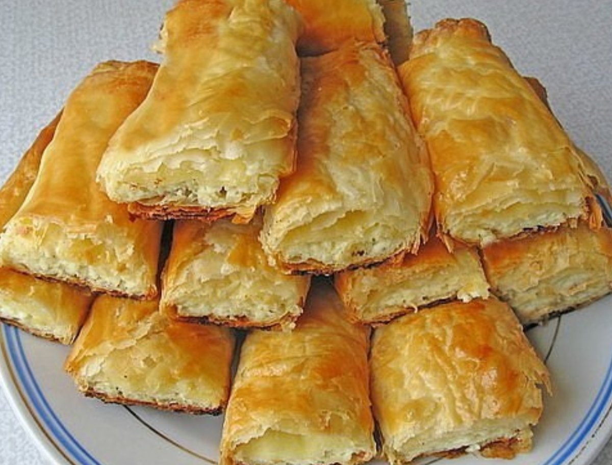Пирог из капусты с консервами рецепт