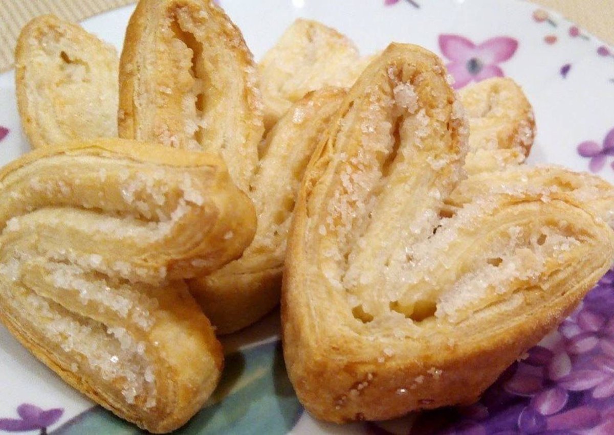Ушки слоеные