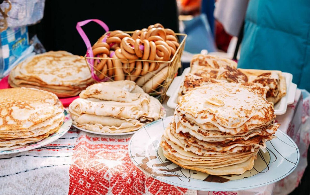 Масленица блины на улице