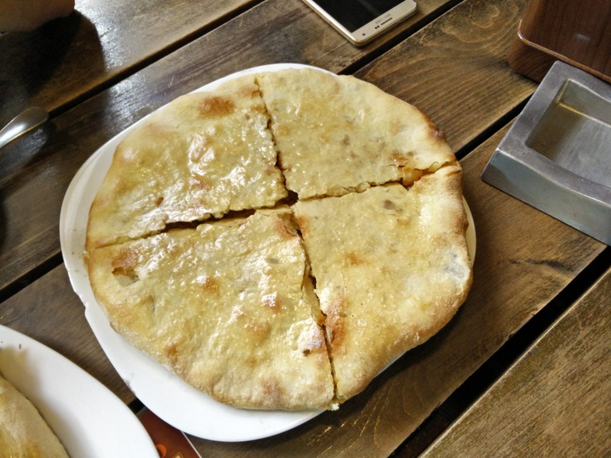 Хачапури лобиани