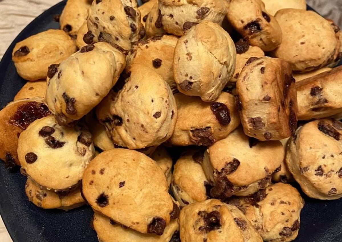 Печенье на рассоле с изюмом