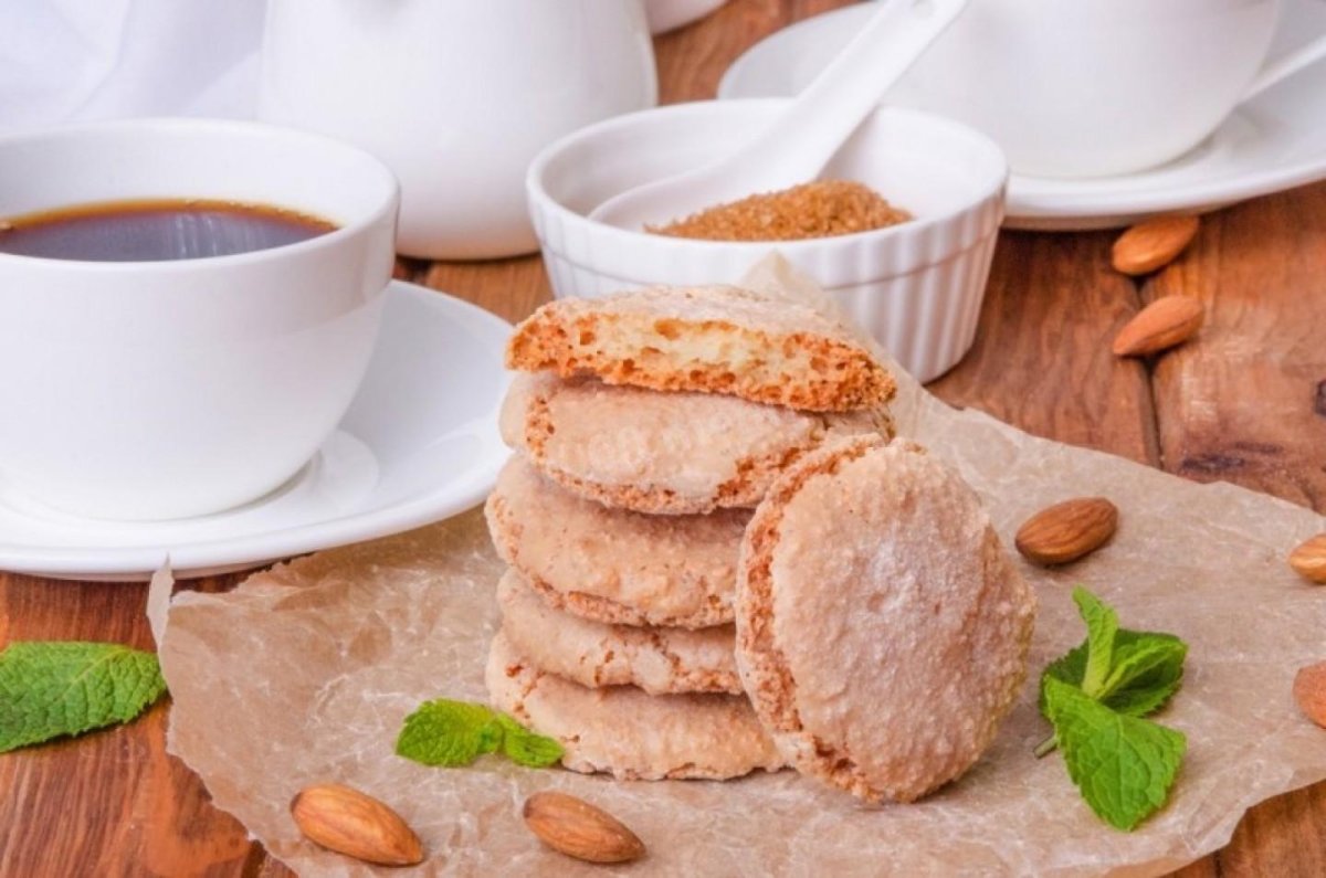 Курабье с миндалем