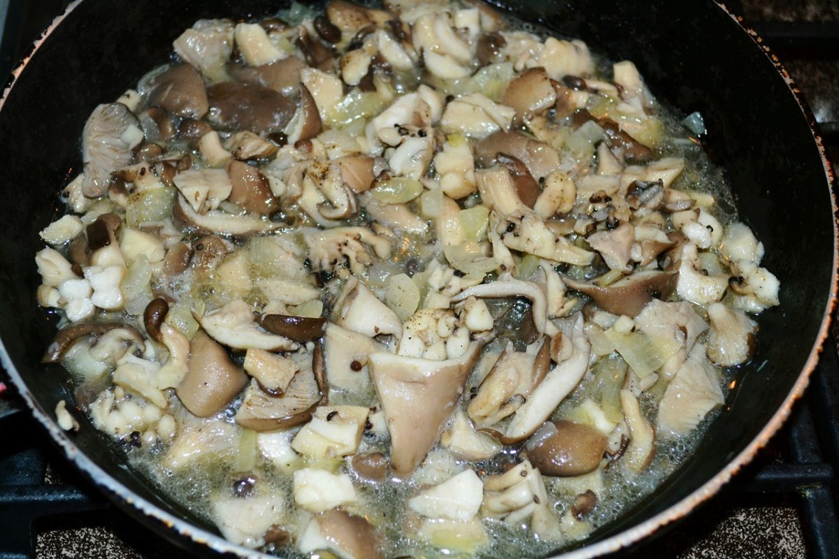 Пирожки с грибами