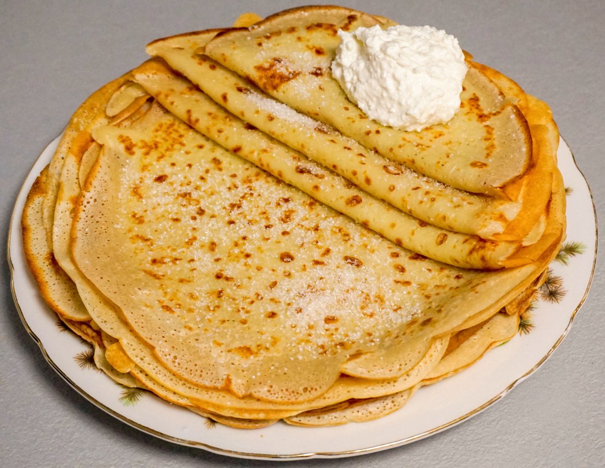 Блины с маслом