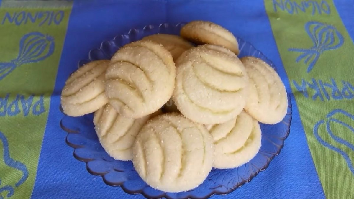 Печенье из яиц и муки