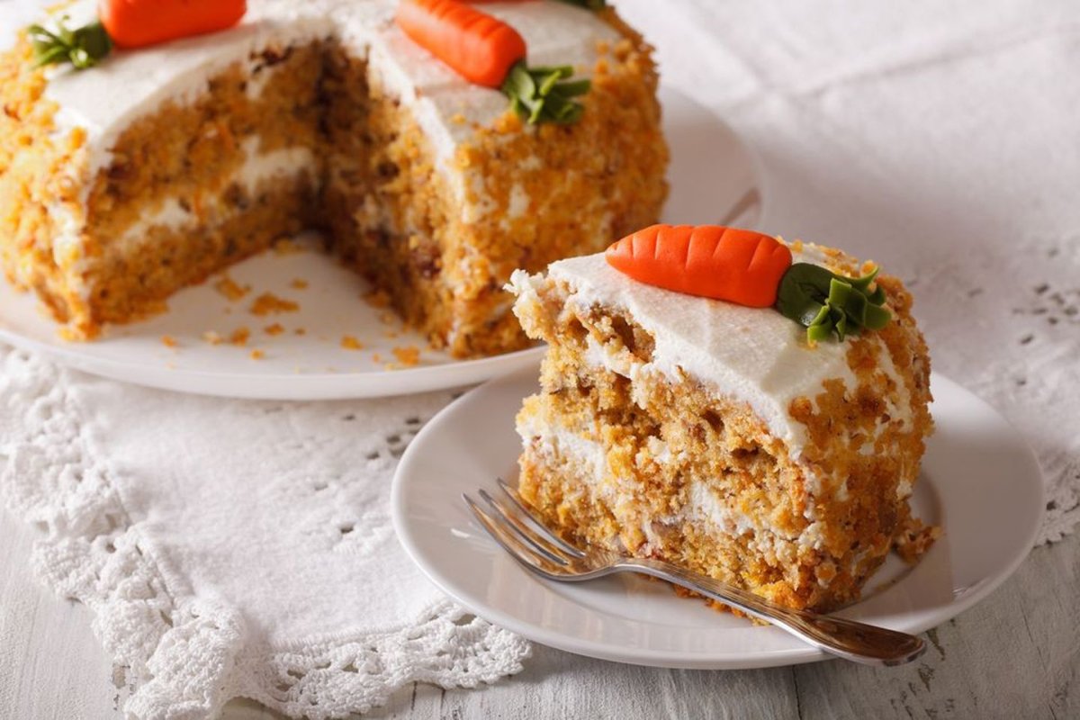 Шарлотка с грушами