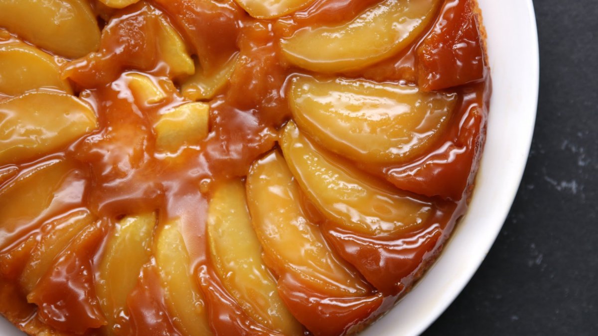 РАФ яблочный пирог с карамелью