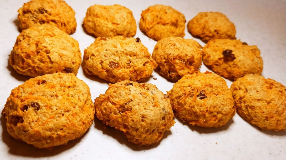 Морковное печенье с изюмом