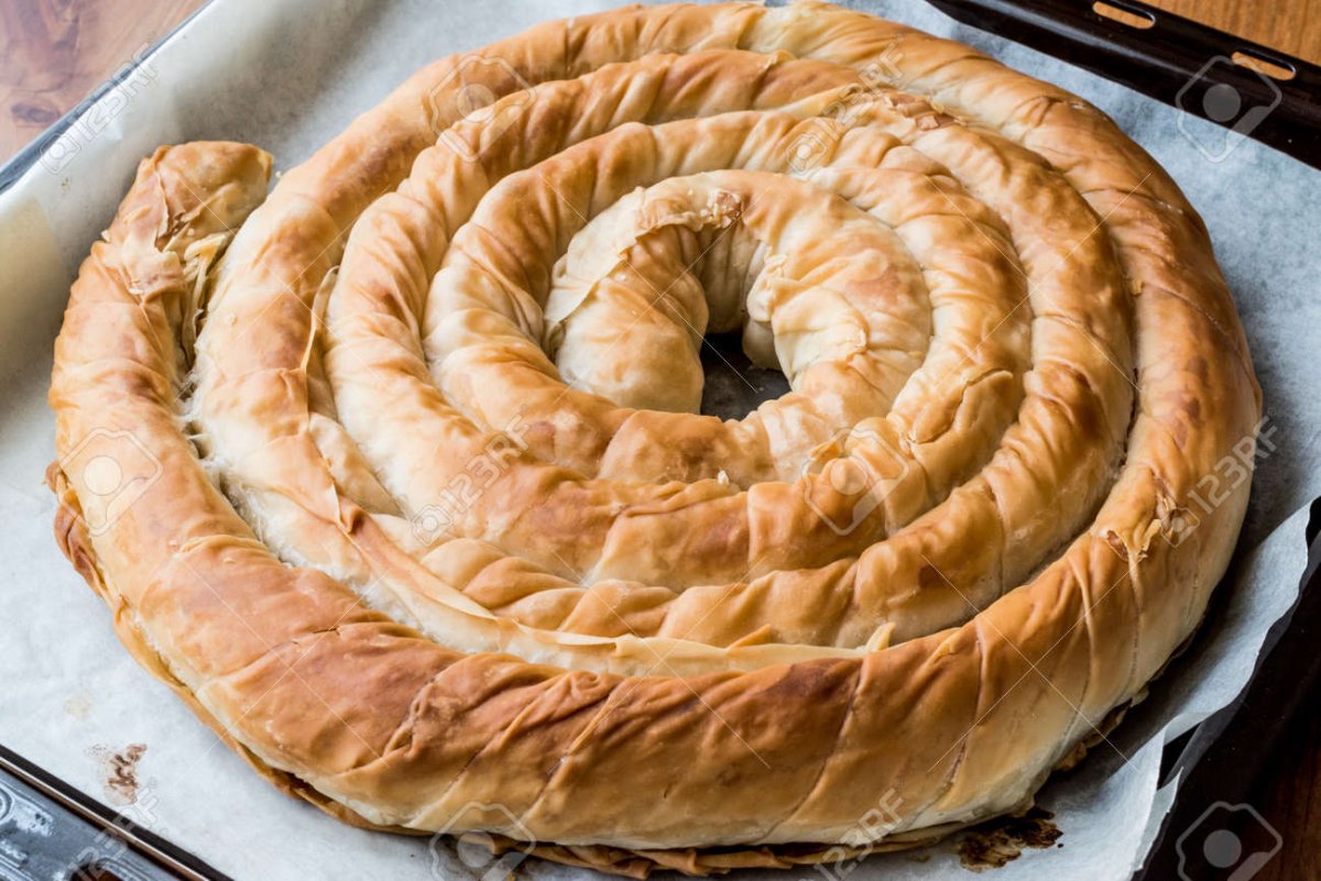 Сербские пирог Бурек