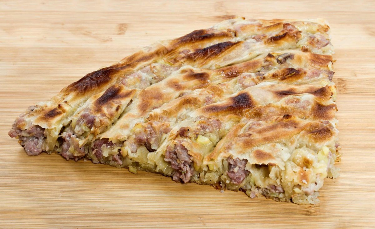 Пирог Бурек с мясом