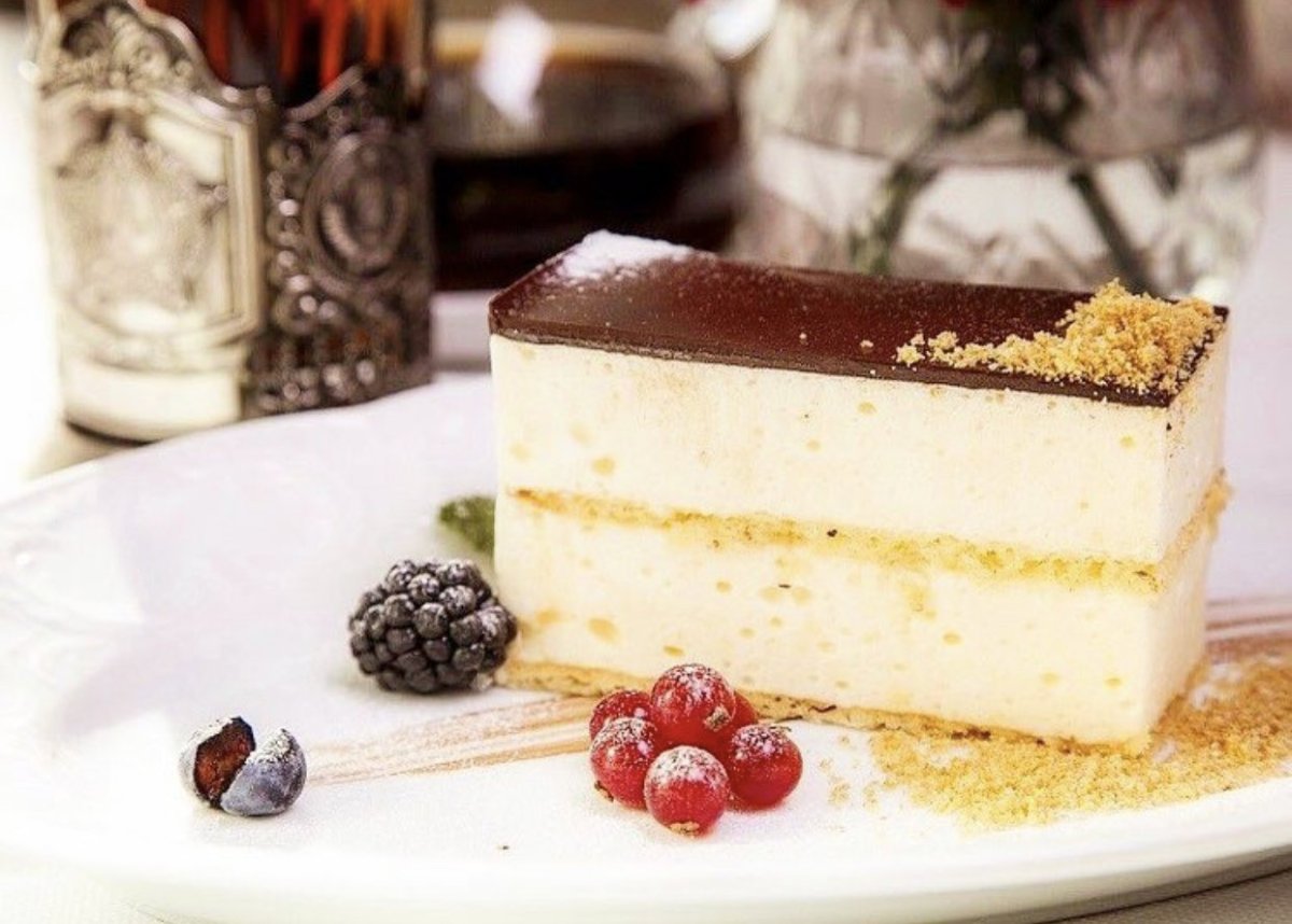 Маскарпоне с вишней десерт