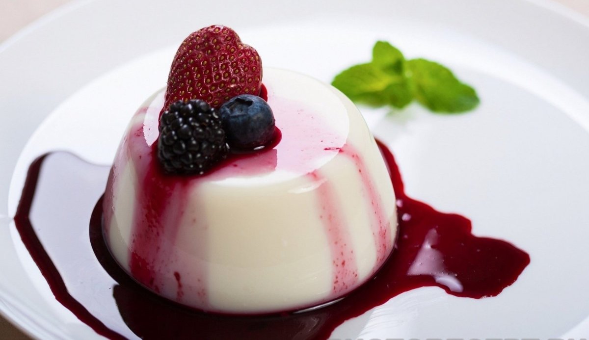 Десерт panna Cotta